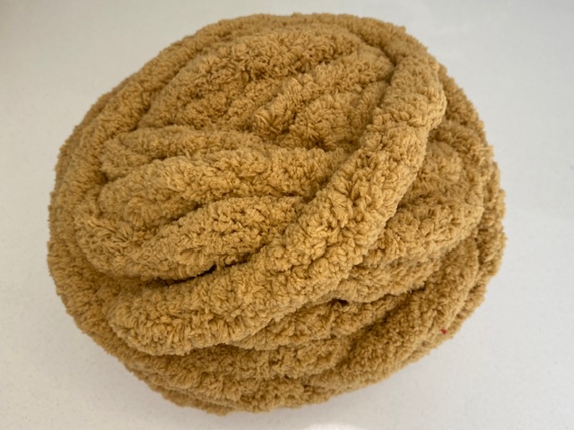 Chunky-Chenille-Yarn-Caramel