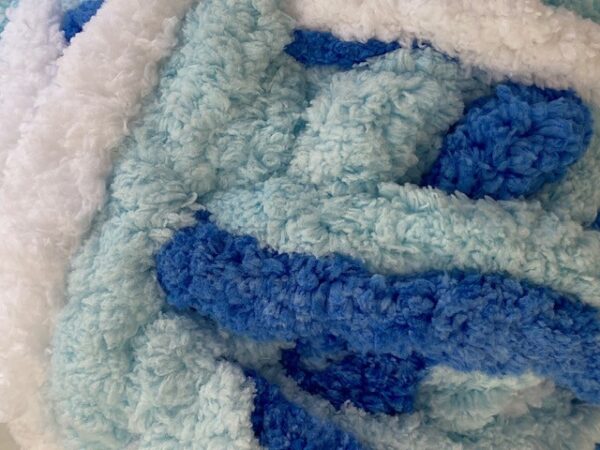 Chunky-Chenille-Yarn-Cloud-2
