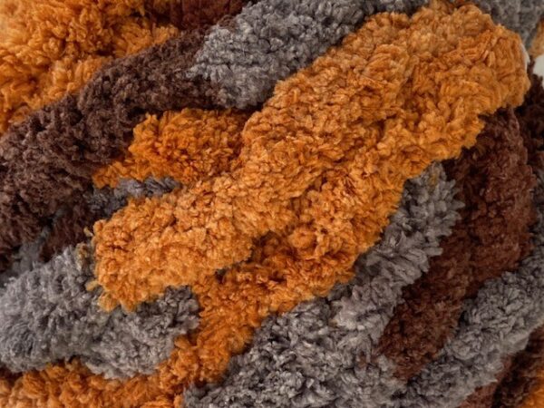 Chunky Chenille Yarn Firewood - Image 2