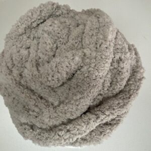 Chunky-Chenille-Yarn-IceGrey