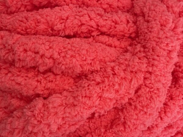 Chunky-Chenille-Yarn-Melon-2