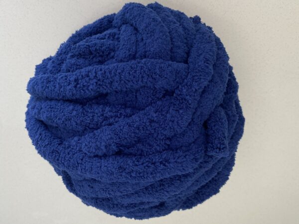 Chunky-Chenille-Yarn-Navy