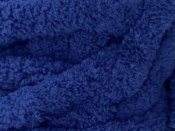 Chunky-Chenille-Yarn-Navy2