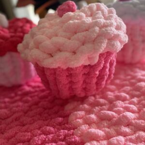 giant-princess-cup-cake