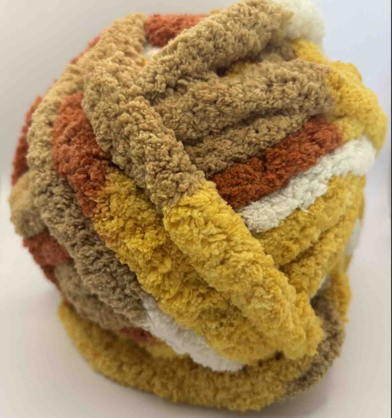 Chunky Chenille Yarn Honeycomb Light